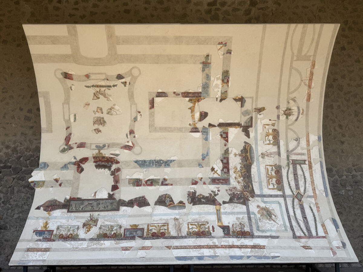 A ceiling painting of a god and a princess