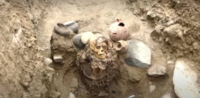 A mummy under a city street