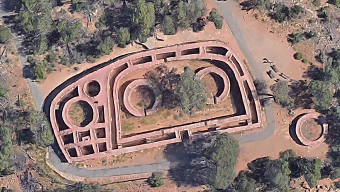 Repeated shapes in the Sun Temple